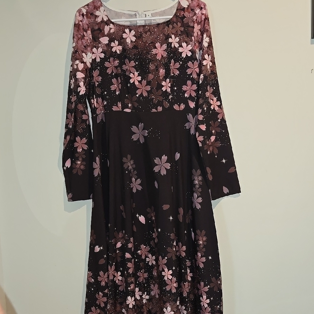 Elegant Black and Pink Long Sleeve A-line Dress